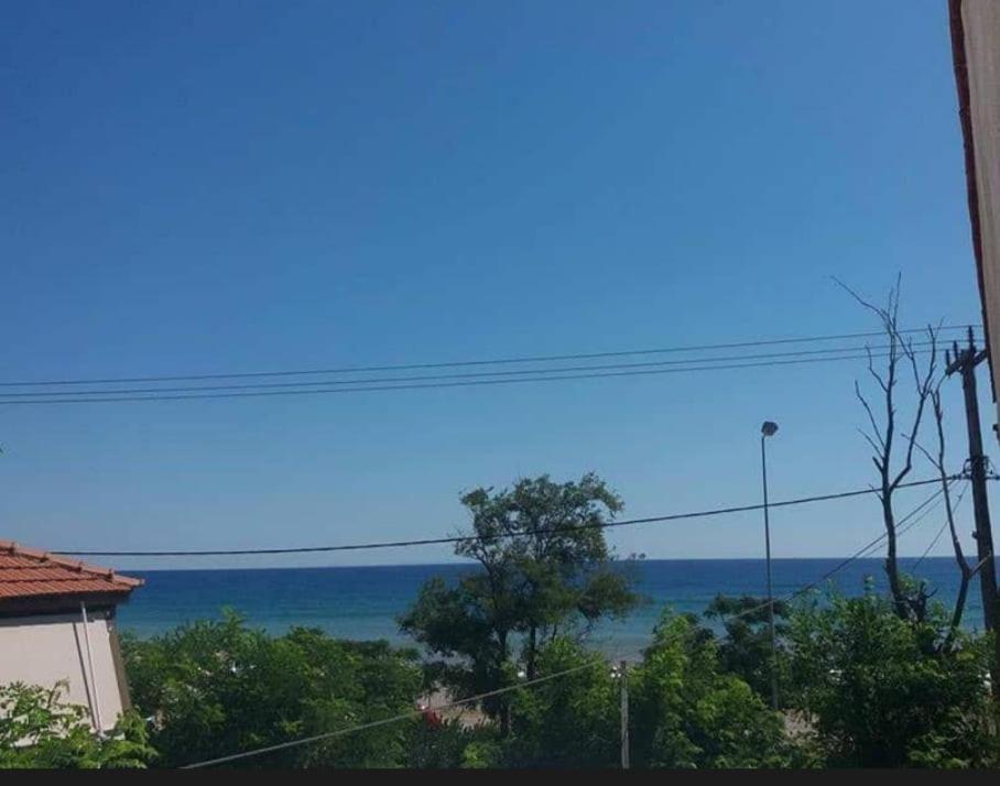Velika Seaside Apartment Buitenkant foto
