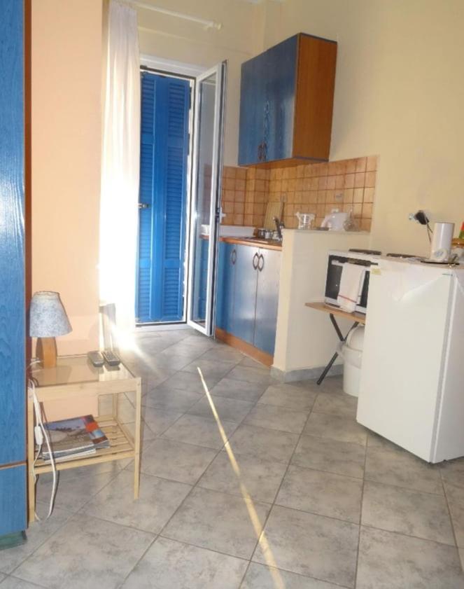 Velika Seaside Apartment Buitenkant foto